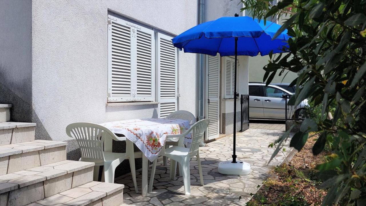 Apartman Crikvenica 30214 - Zulich Екстериор снимка